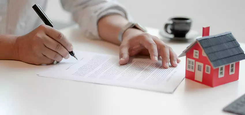 How We Calculate Your Sell House in Foreclosure Offer in Merrick, New York?