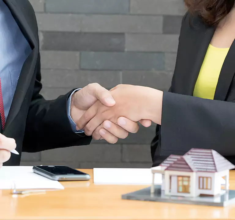 Why Sell to Us Instead of Letting the Home Go to Auction in Merrick, NY?